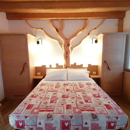 Casa de hóspedes Ai Larici *