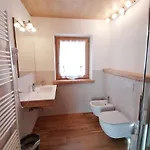 Affittacamere Ai Larici 3*